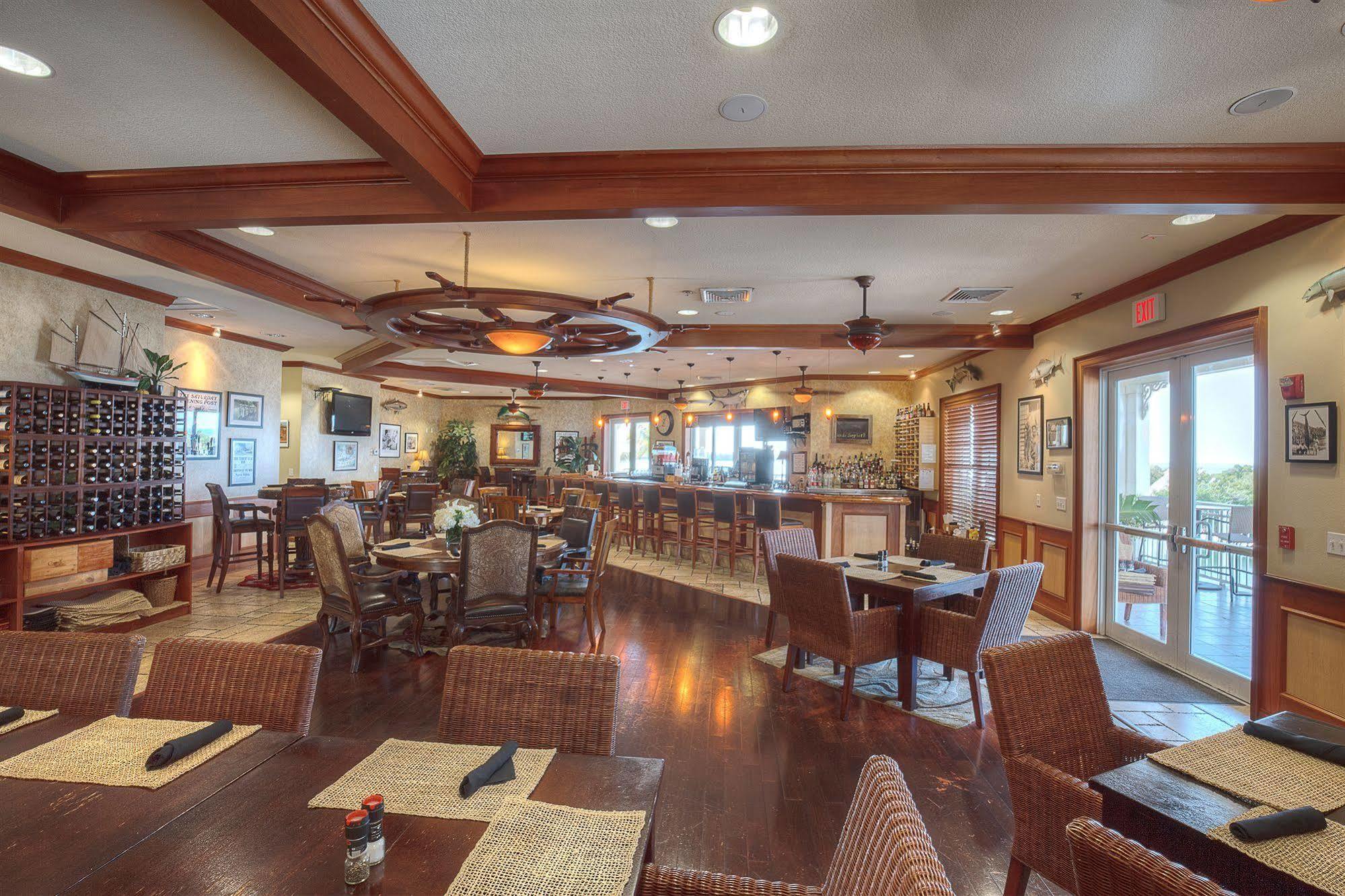 Key West Harbour Oceanfront Suites Exteriör bild